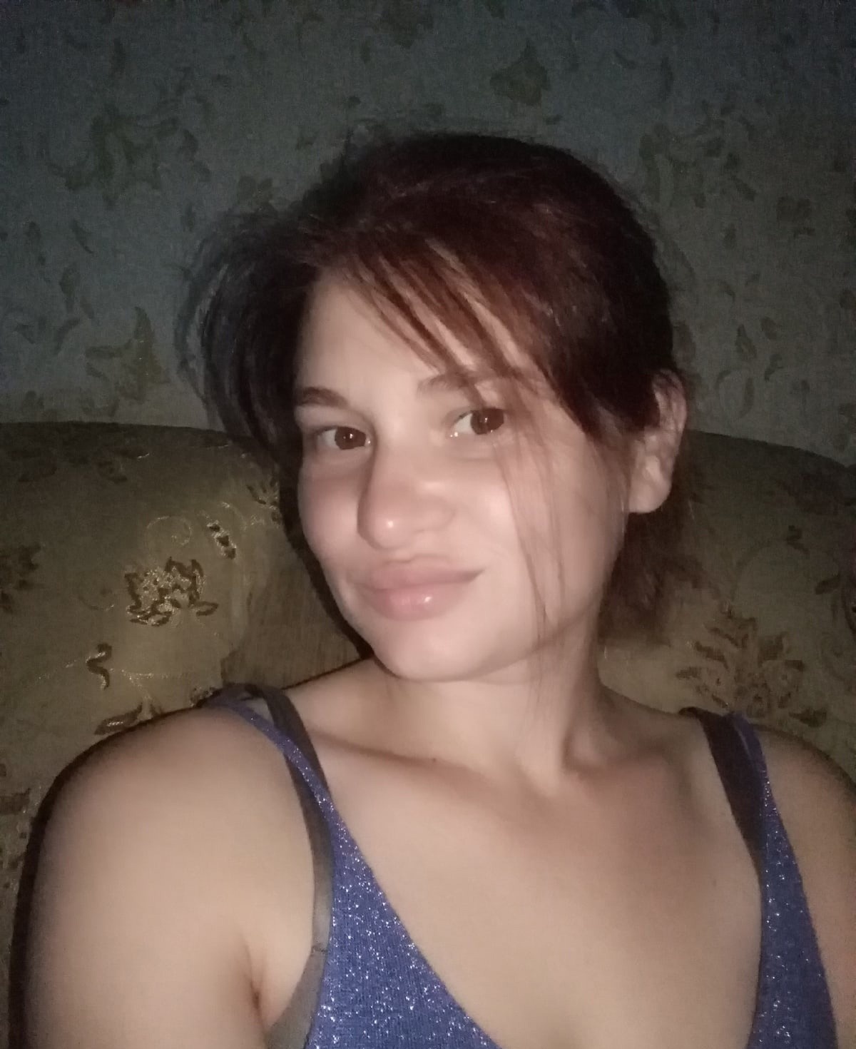 Анечка привлекальеная девушка из Зимогорья цена от 3000 руб