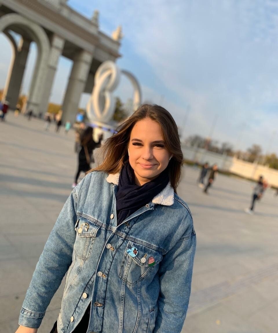 Надежда привлекальеная девушка из Зимогорья цена от 3500 руб