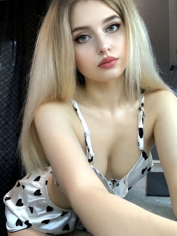 Геля привлекательная девушка из Зимогорья цена от 2000 руб