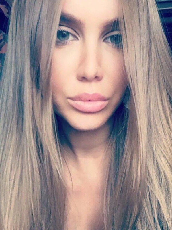 Кристина привлекательная девушка из Зимогорья цена от 3500 руб