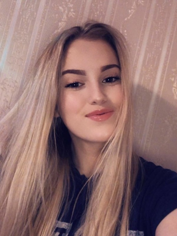 Ася привлекательная девушка из Зимогорья цена от 3500 руб